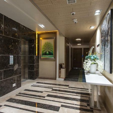בהופאל Hotel Atishay מראה חיצוני תמונה